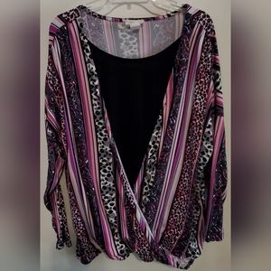 Beautiful women's plus size 3X long sleeve blouse